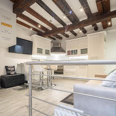 Rialto Boutique Apartment Venecia Exterior foto